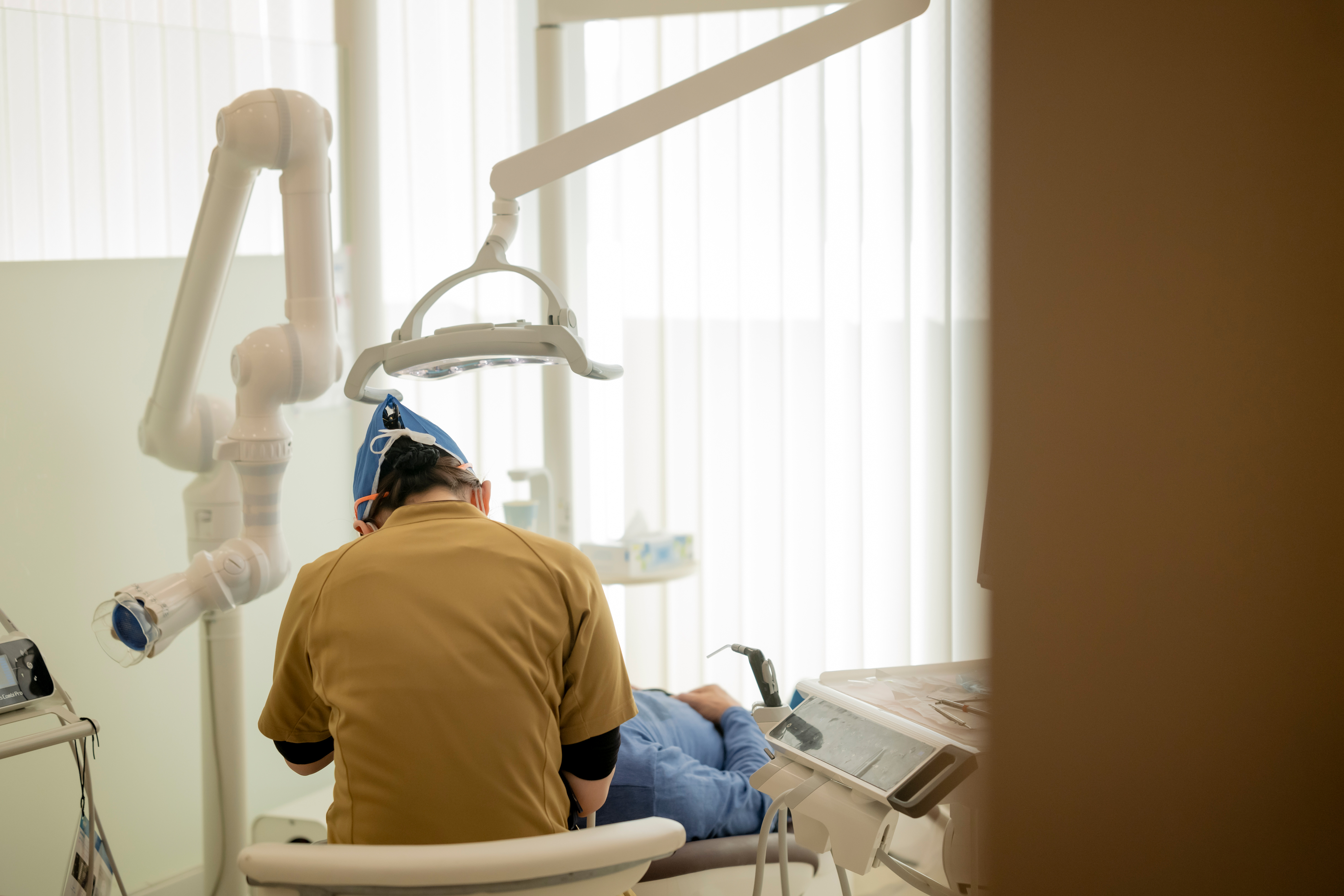 静脈内鎮静法の治療風景